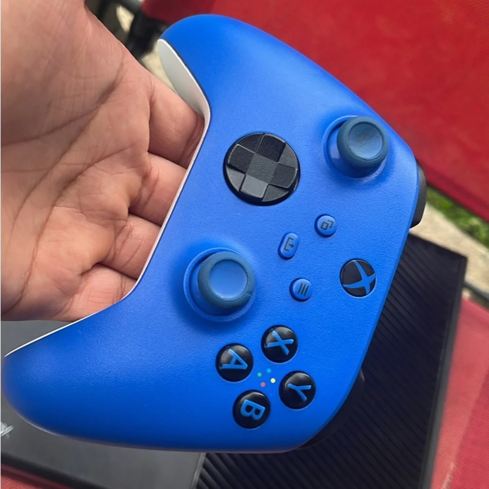 Black Xbox One Console with Matte and Glossy Finish